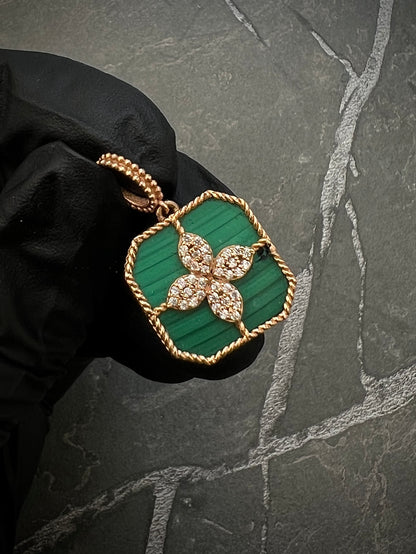 Dije lucky clover 2.25gr / 2.5cm / Oro Rosado Nac B
