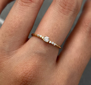 Solitario con swarovski blanco 1.1gr / TALLA 6 / Oro Amarillo Nac M