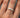 Solitario con swarovski blanco corte baguette 2.3gr / Talla: 7 1/4 / Oro Amarillo Nac B