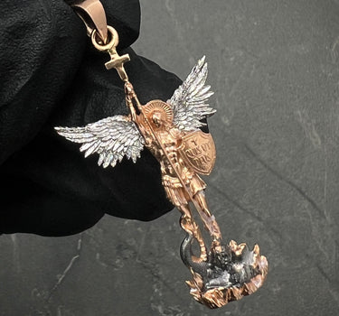 Dije arcangel san miguel 4.3gr / 4.5cm / Oro Rosado Nac M