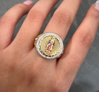 Anillo medalla virgen de guadalupe con swarovski multicolor 14.4gr / TALLA 10 / Oro Amarillo Nac P