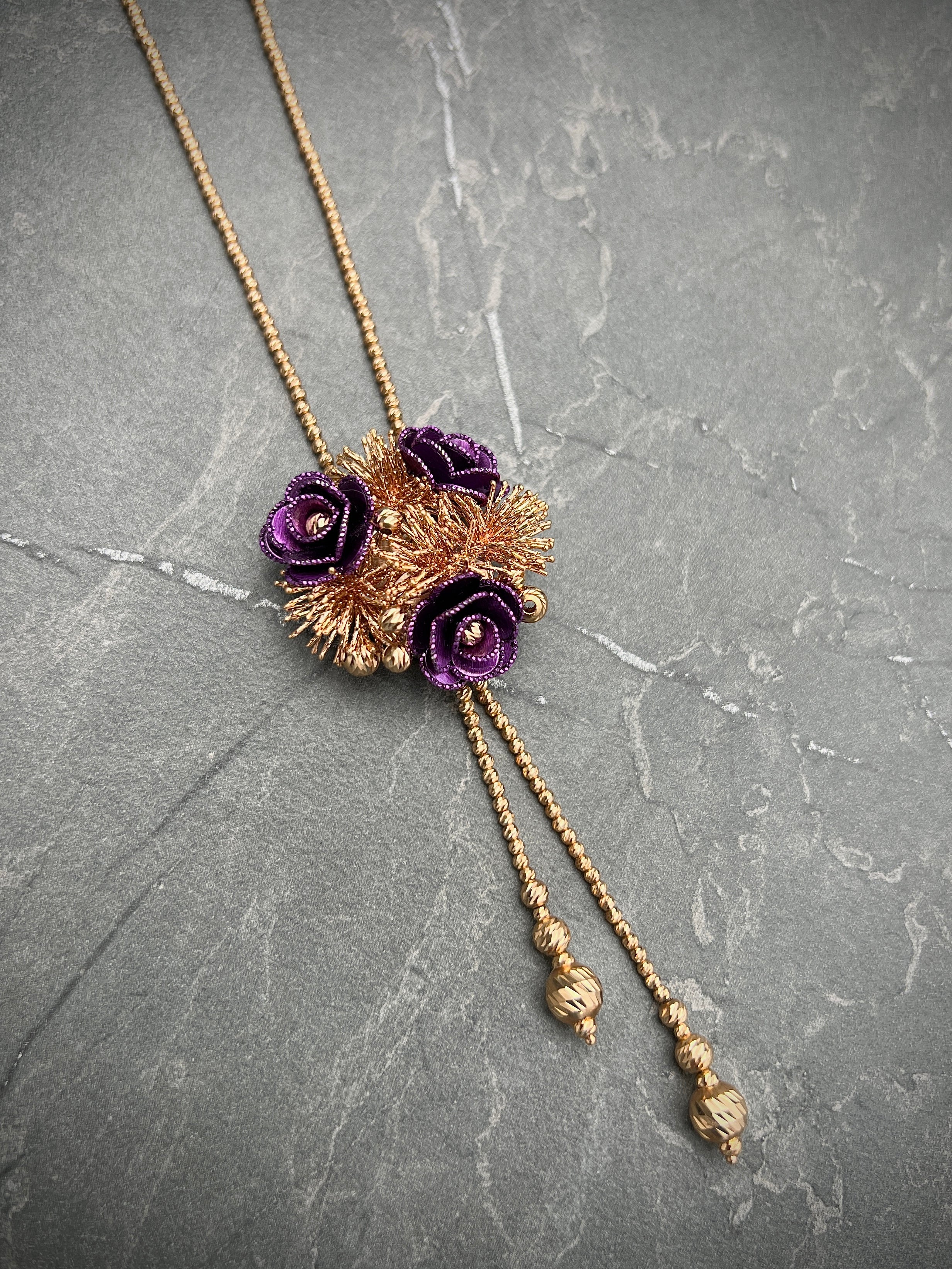 Cadena militar con dije de flor 20.85gr / Largo 45cm / Oro Amarillo italy +3*