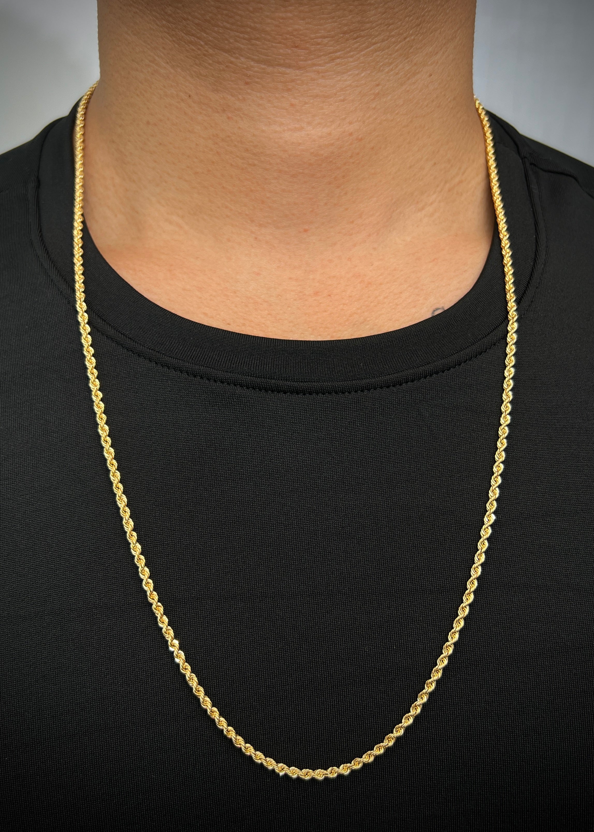 Cadena lazo 6.8gr / Largo 70cm — Oro Amarillo
