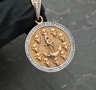 Dije MEDALLA DE ANCLA 8.6gr / Largo: 3.9cm / Dos Oros Nac M