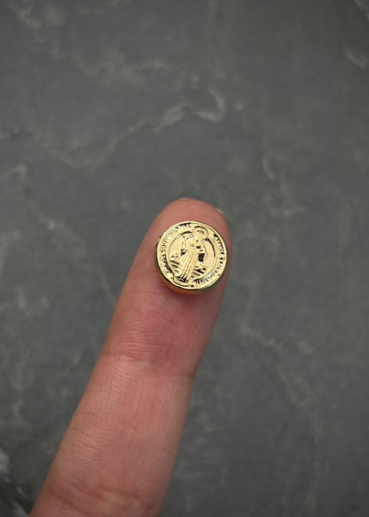 Herraje san benito 0.45gr / Largo 1cm / Oro Amarillo Nac B