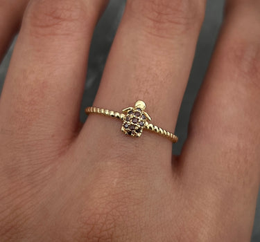 Anillo tortuga con swarovski cafe 1.2gr / TALLA 7 / Oro Amarillo Nac P