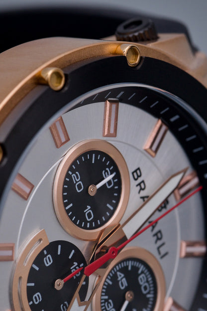 Reloj Bracarli Metal I. Caja rosa, fondo blanco y correa Negra B
