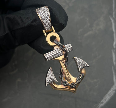 Dije ANCLA Con SWarovski Blanco 7.7gr / Largo 4.5cm / Oro Amarillo Nac P