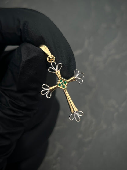 Dije CRUZ RUStica COn SWArovski VErde 1.9gr / Largo 3.4cm / Oro Amarillo Nac P