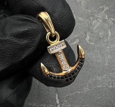 Dije De Ancla Con Swarovski 1.7gr / Largo 2.3cm / Oro Amarillo Nac B