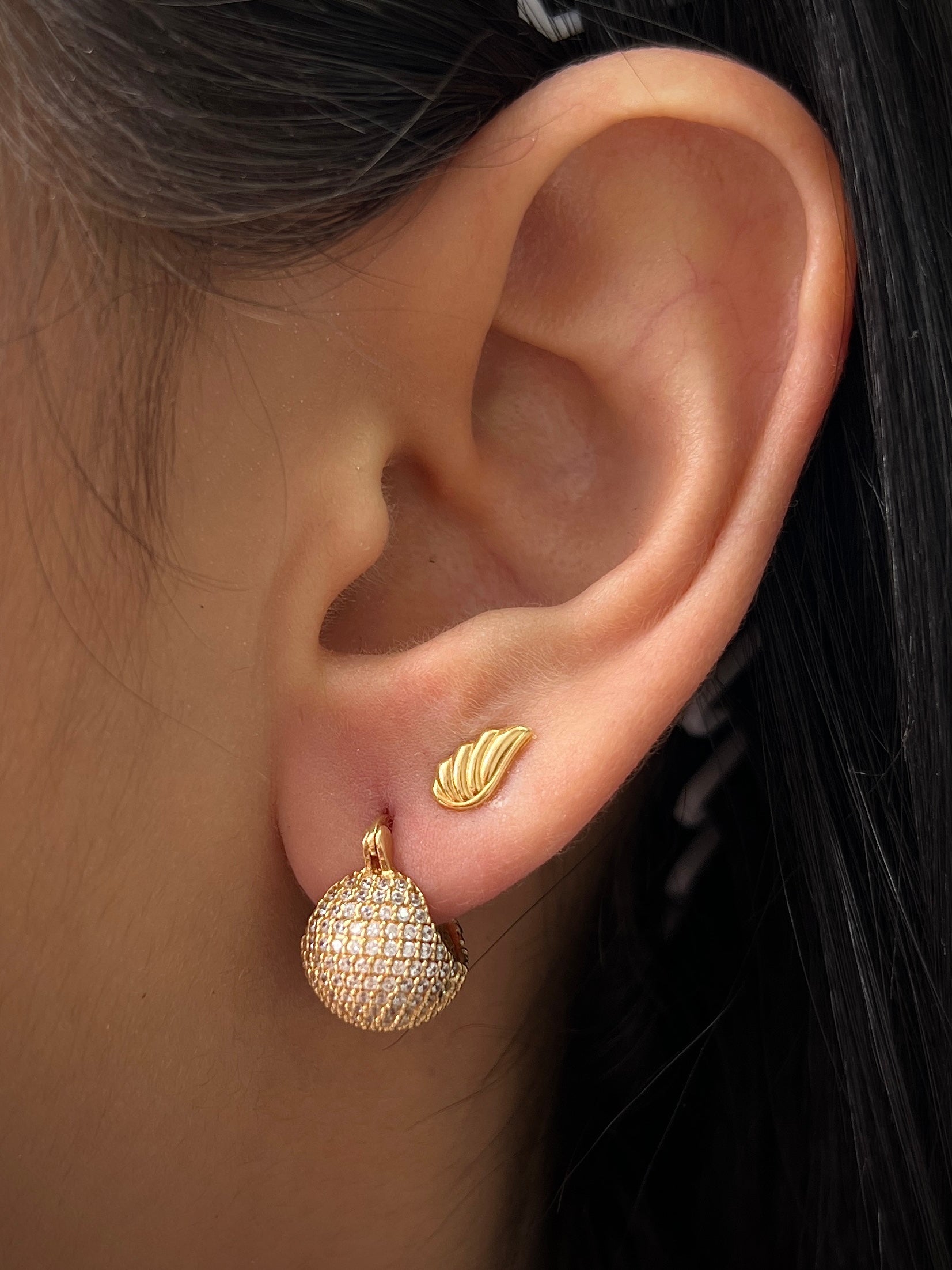 Candongas Tipo Princesa Redondas Con Swarovski Blanco 7gr / Largo 1.4cm / Oro Amarillo Nac B