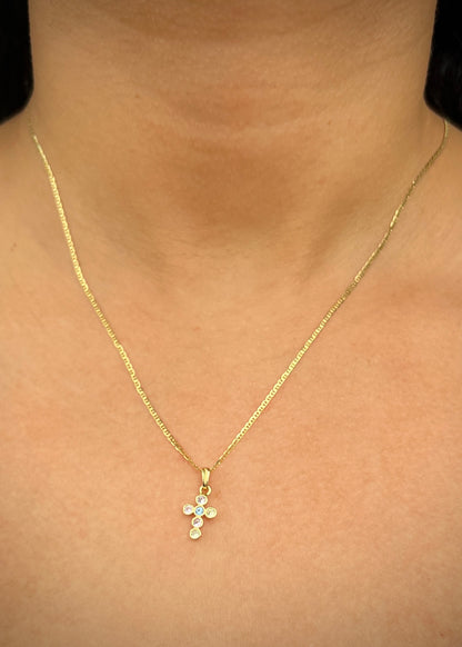 Dije cruz con swarovski azul y rosado 0.75gr / Largo 1.7cm / Oro Amarillo Nac B