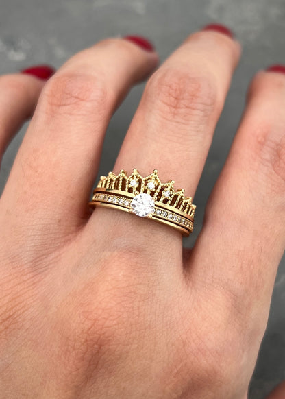 Solitario con Swarovski blanco 4.45gr / TALLA 6 1/2 / Oro Amarillo Nac M