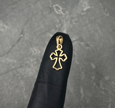 Dije cruz 0.45gr / Largo 1.7cm / Oro Amarillo Nac B