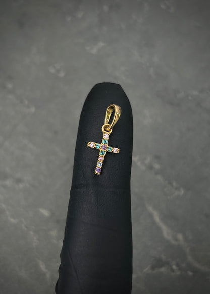 Dije cruz con swarovski morado y verde 0.6gr / Largo 1.7cm / Oro Amarillo Nac B