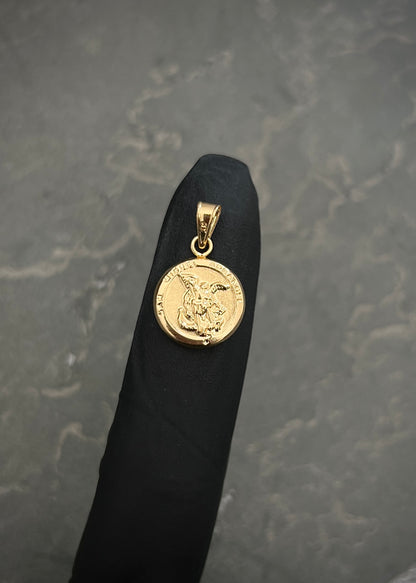 Dije de arcangel san miguel 0.75gr / Largo 2cm / Oro Amarillo Nac M