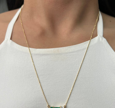 Cadena MINI MILITAR COn 60Pts De Esmeralda Y 26Pts Diamante 2.6gr / Largo 50cm / Oro Amarillo Nac (Joya)*