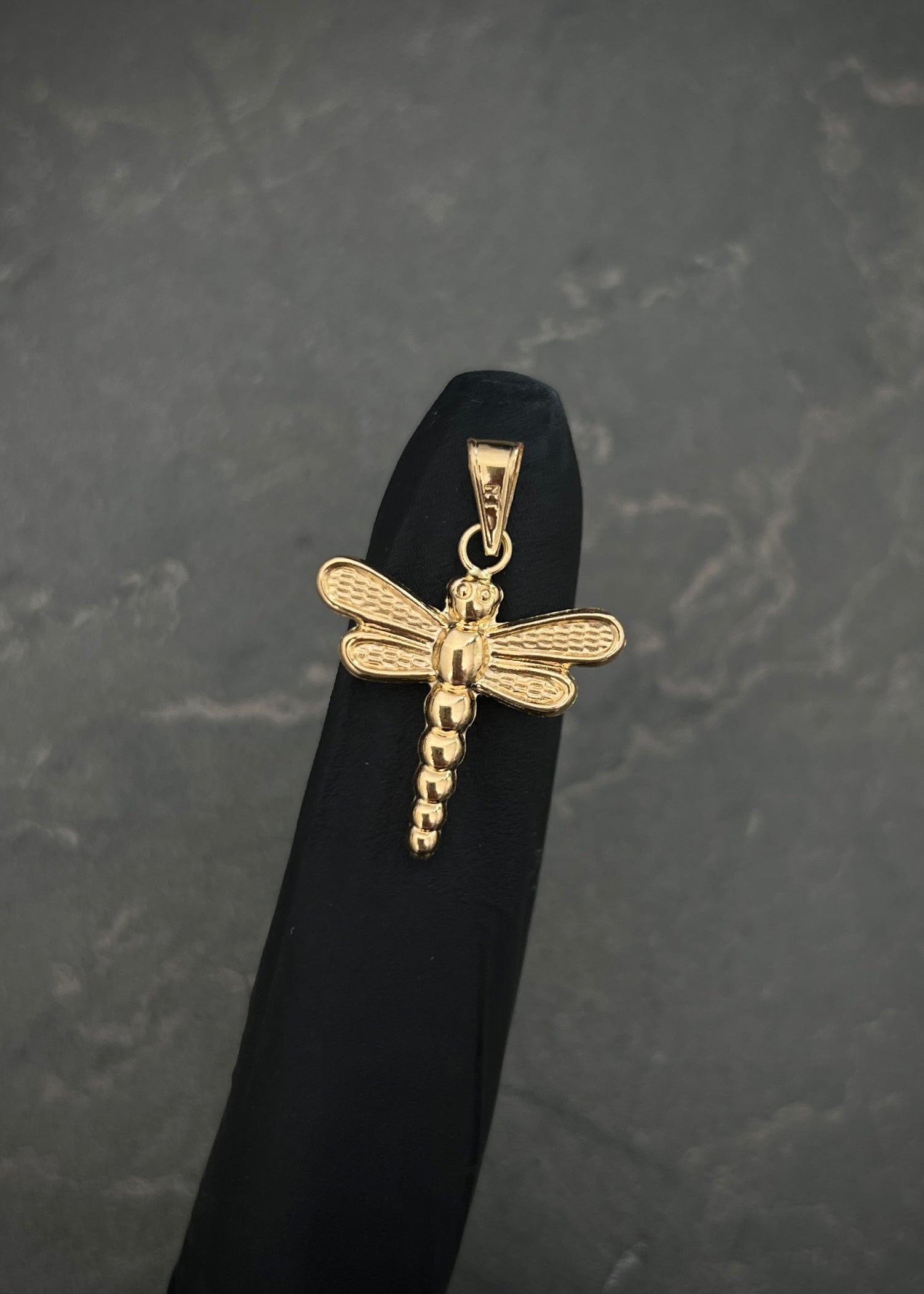Dije libelula 1.2gr / Largo 2.7cm / Oro Amarillo Nac M