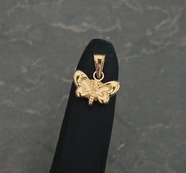 Dije mariposa 0.75gr / Largo 1.6cm / Oro Amarillo Nac M