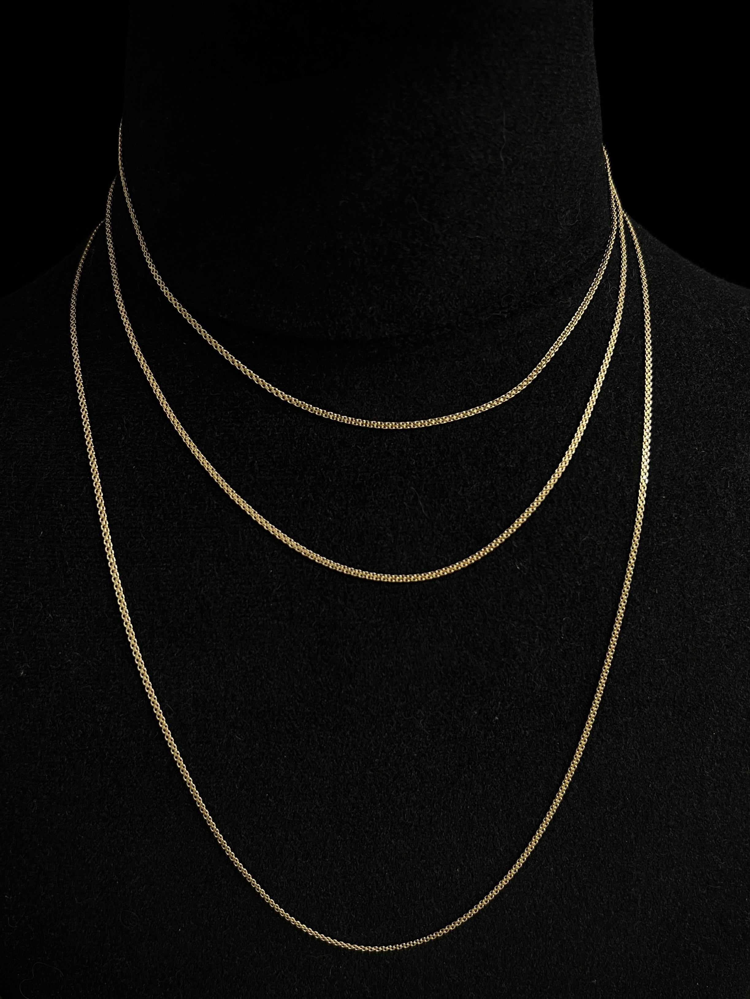 Cadena china 2.3gr / Largo 40 cm / Oro Amarillo italy +1 B