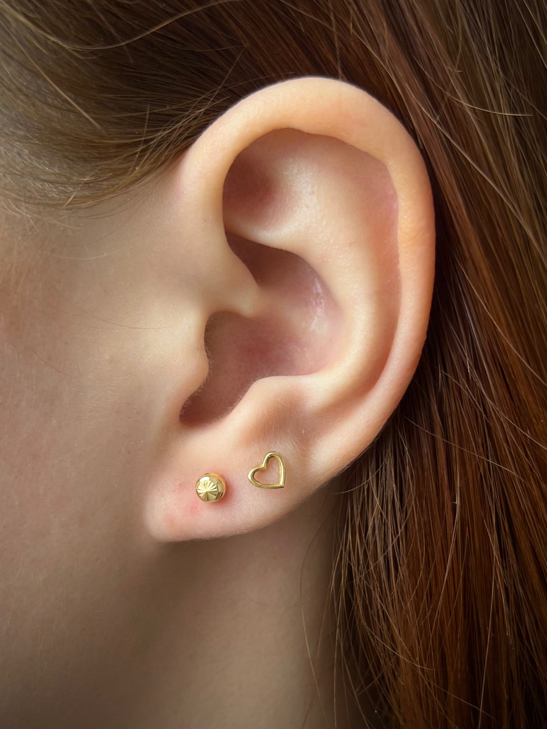 Topos  bola diamantada 4mm 0.5gr — Oro Amarillo