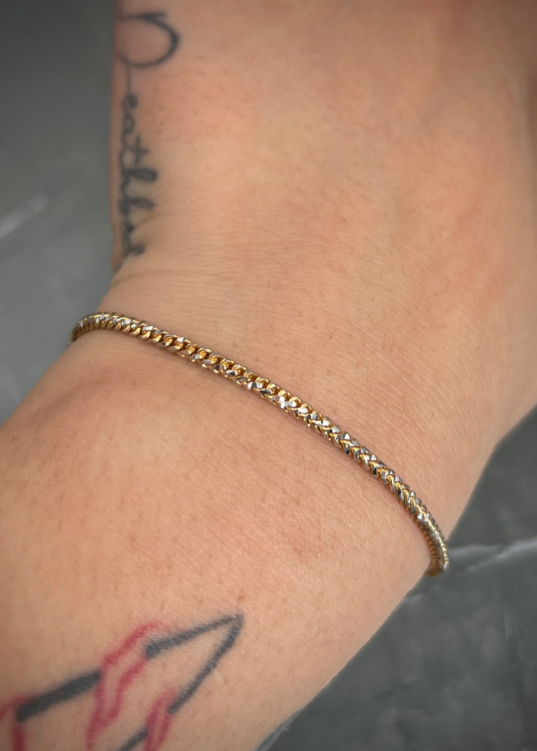 Pulso franco con pave y bolas diamantadas #6mm 6.7gr / Largo 18.5cm — Dos Oros