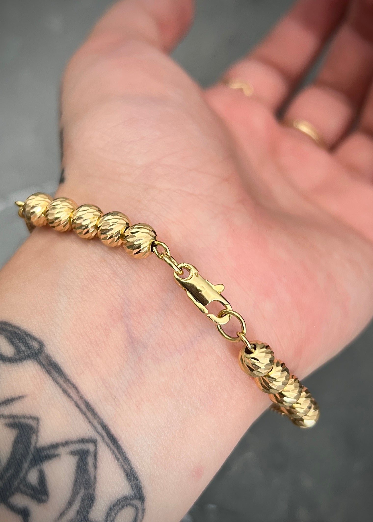 Pulso franco con pave y bolas diamantadas #6mm 6.7gr / Largo 18.5cm / Dos Oros italy +4 B