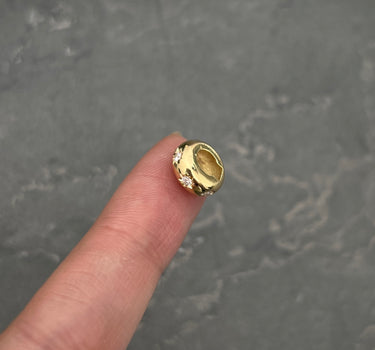 Dije stars diamonds con 7pts de diamantes 1.7gr / Largo 1cm / Oro Amarillo Nac (Joya) B