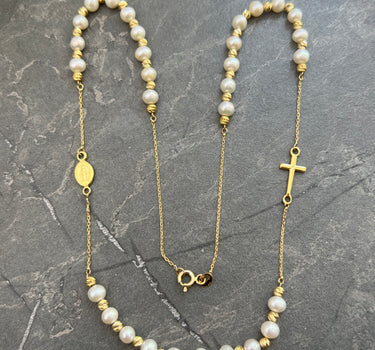 Cadena tipo Denario Virgen De La Milagrosa Con Perlas 8.4gr / Largo 45cm / Oro Amarillo Italy +4 B