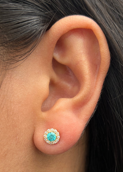 Topos flor con swarovski azul y blanco 2.15gr / Largo 0.7cm / Oro Amarillo Nac B