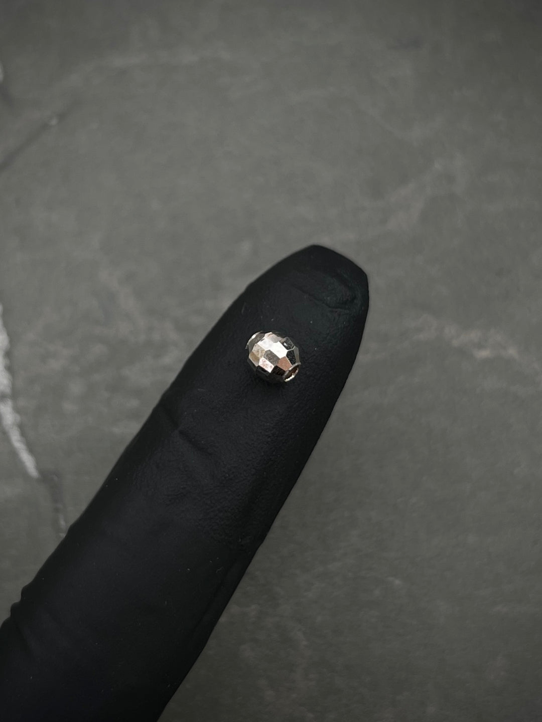 Bolas Discoteca 5mm 0.15gr / Largo 0.5cm — Oro Blanco