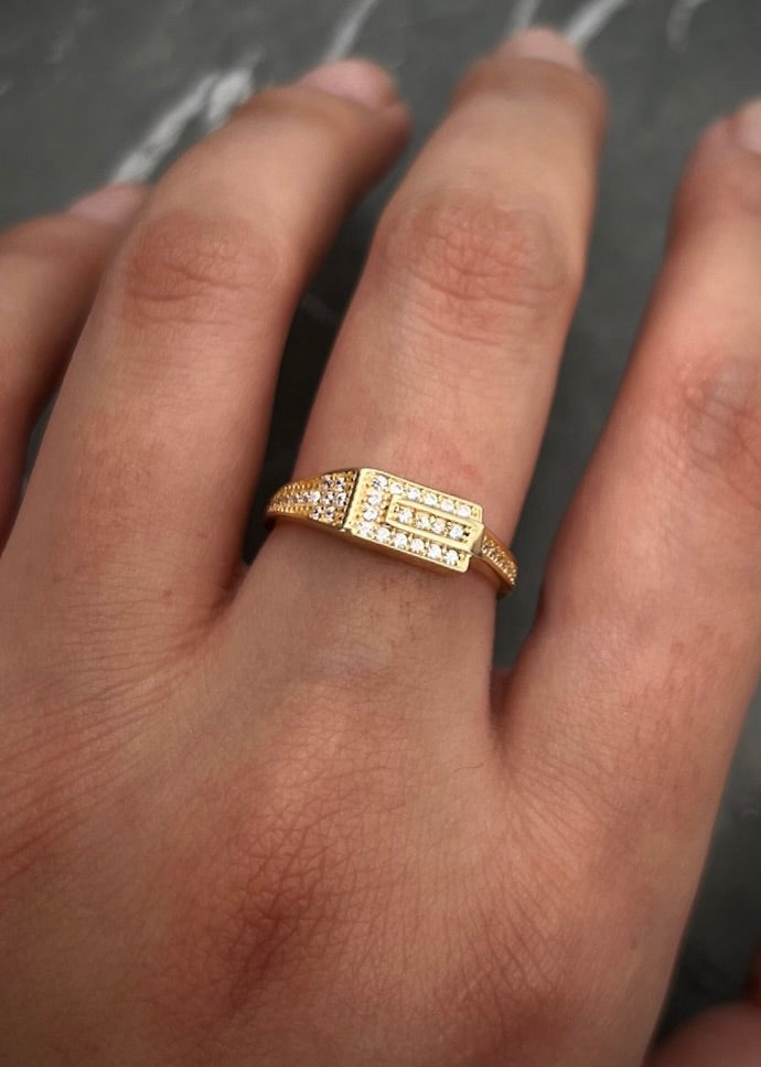 Anillo con swarovski blanco 2.4gr / TALLA 6 / Oro Amarillo Nac B