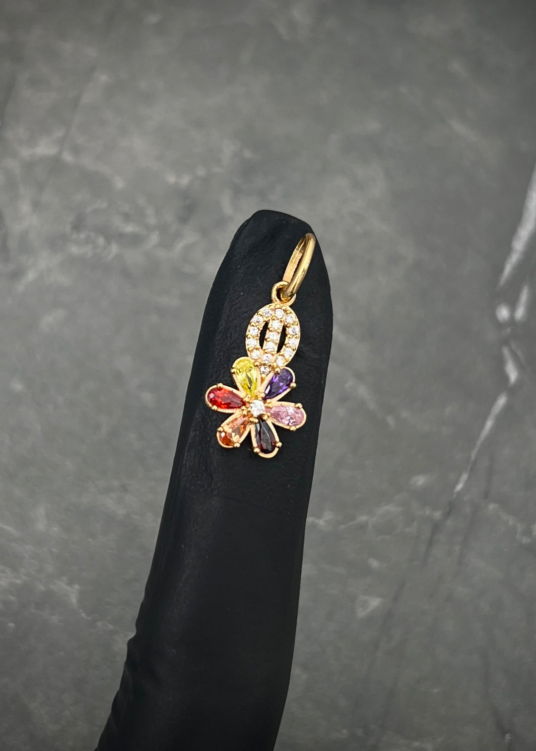 Dije flor con swarovski multicolor 1.4gr / Largo 2.3cm — Oro Amarillo