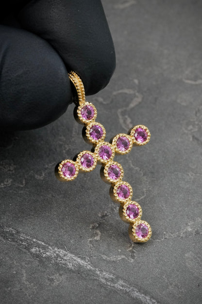 Dije Cruz con Swarovski Rosado 4.6gr / 3.7cm / 22.7mm — Oro Amarillo