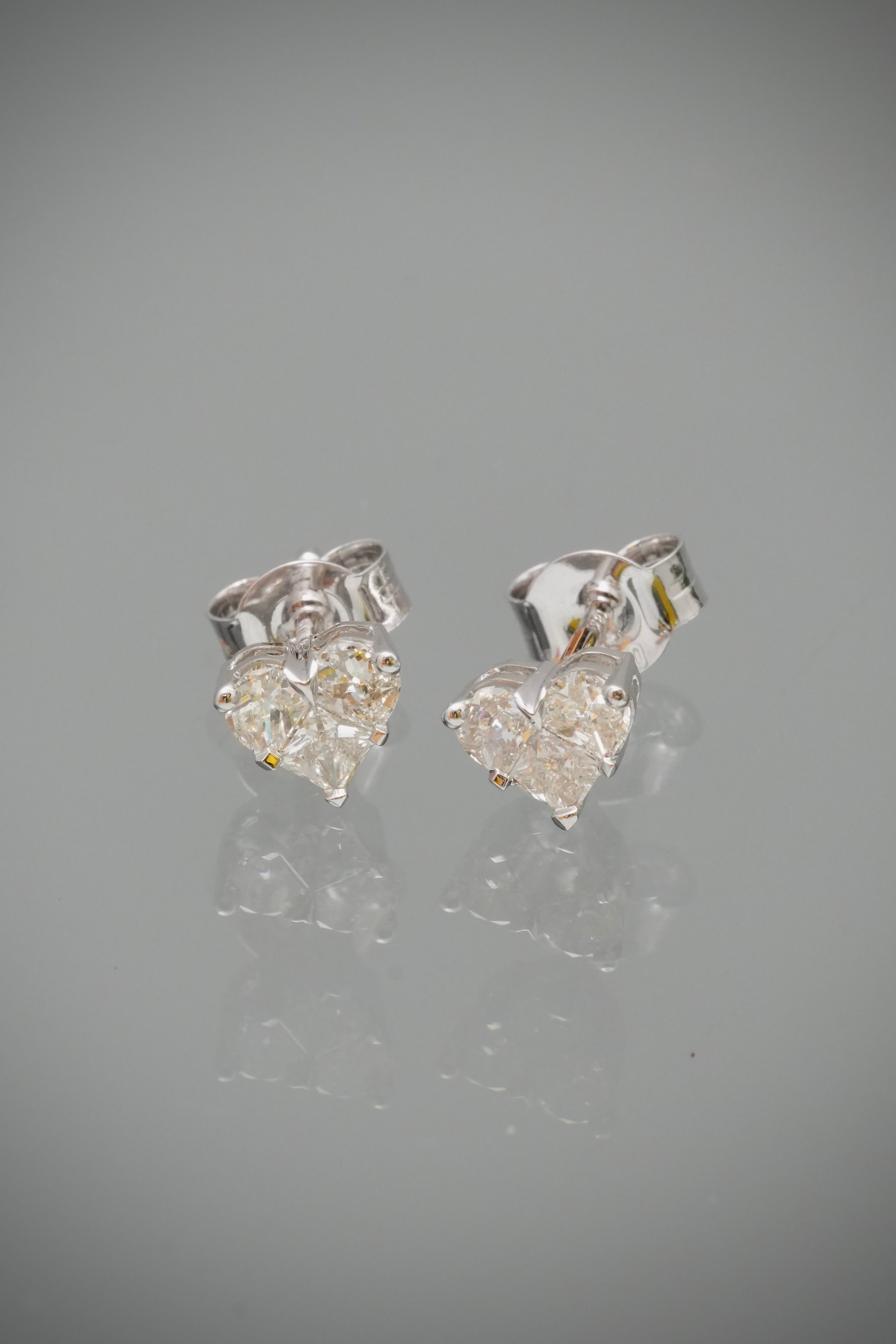Topos Corazon con 53pts de Diamantes 1.3gr / 0.5cm / 6.5mm — Oro Blanco