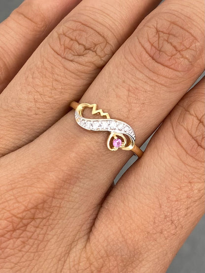 Anillo con Swarovski Rosado y Blanco 1.5gr / Talla 6 — Oro Amarillo