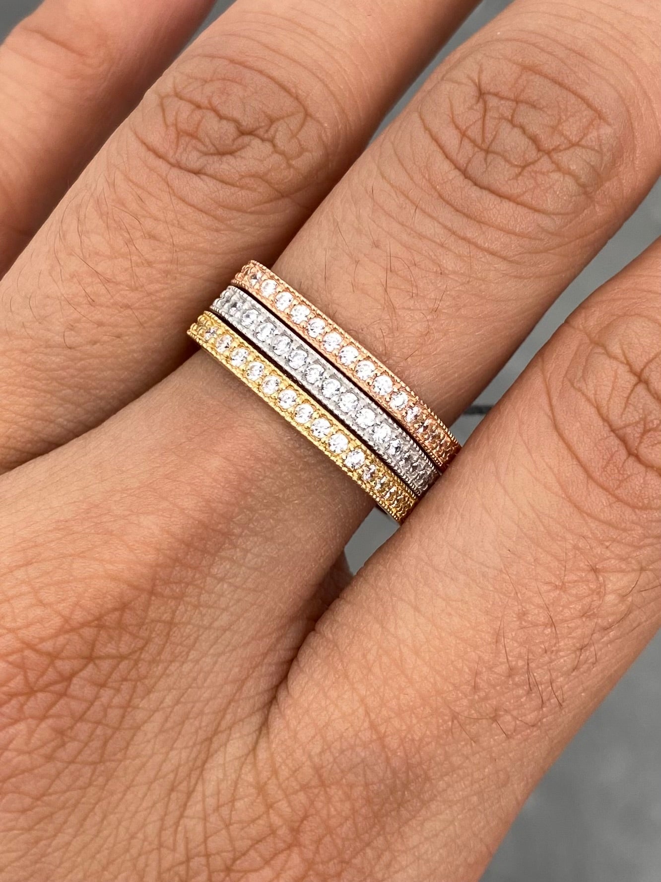 Anillos con Swarovski Blanco 7gr / Talla 6 3/4 — Oro Tres Oros