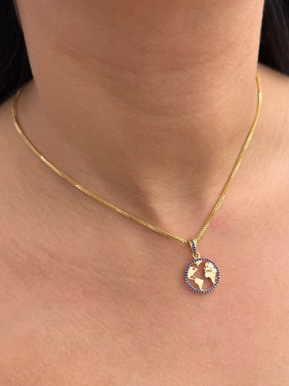 Dije Mundo 2.2gr / 2.5cm / 16.4mm — Oro Amarillo