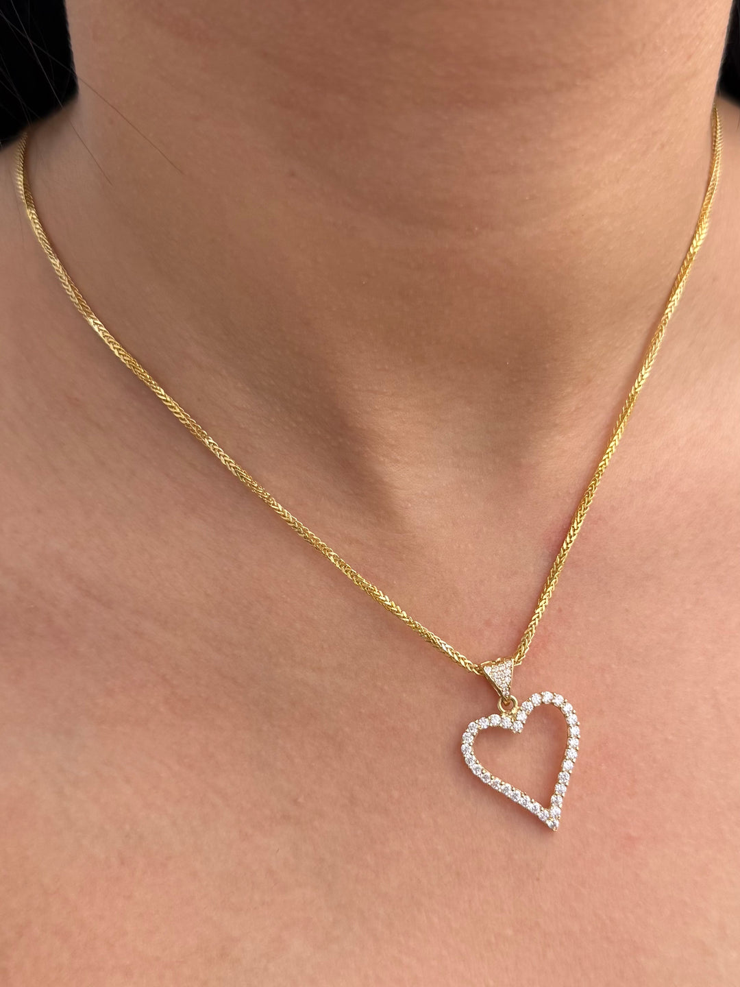Dije Corazon con Swarovski Blanco 2.05gr / 2.8cm / 19.8mm — Oro Amarillo