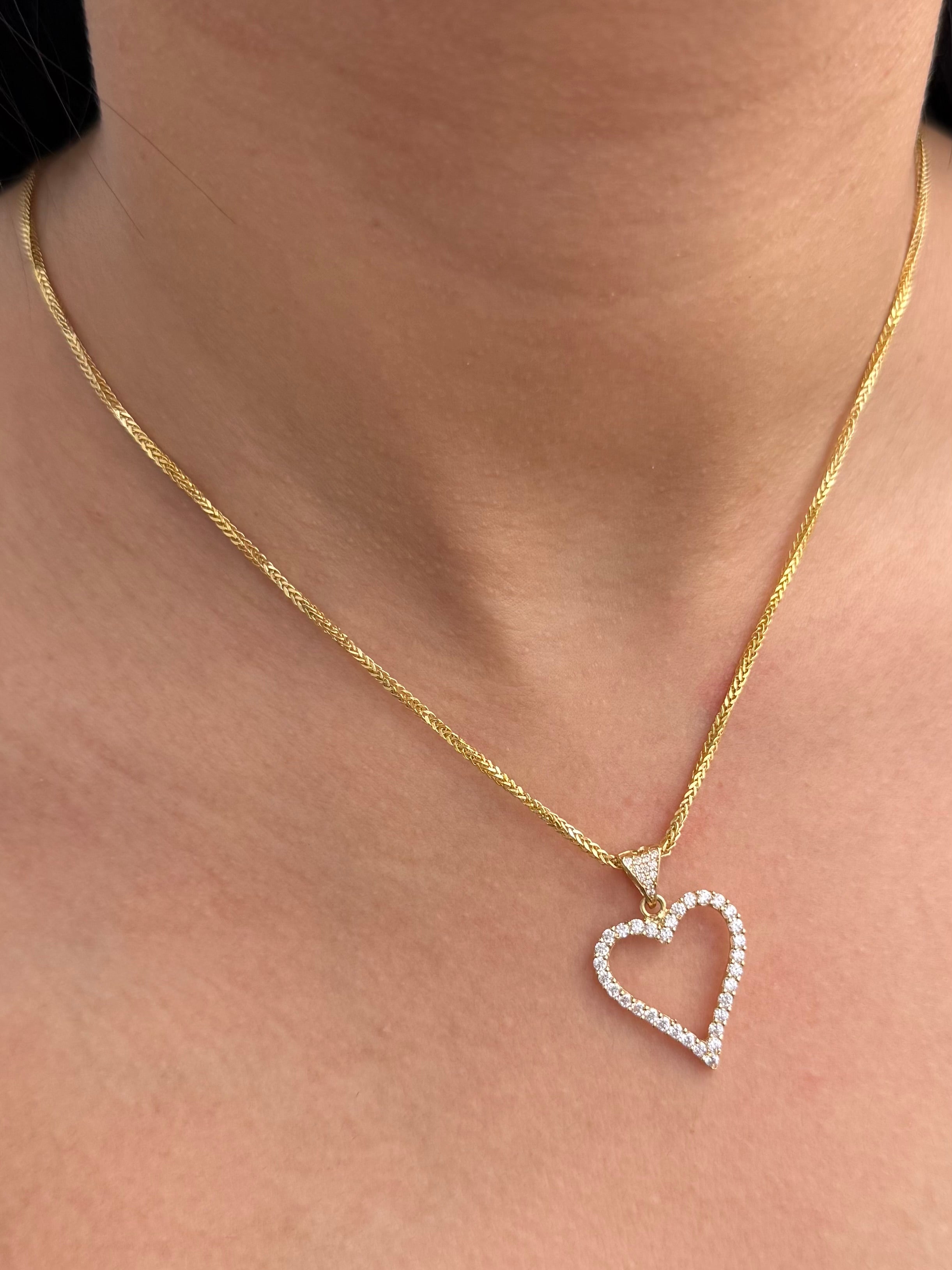Dije Corazon con Swarovski Blanco 2.05gr / 2.8cm / 19.8mm — Oro Amarillo