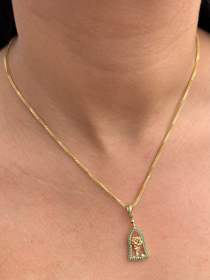 Dije Rosa con Swarovski Verde 2.3gr / 3.3cm / 13mm — Oro Amarillo