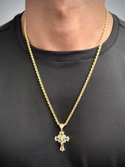 Dije Cruz con Cristo y Swarovski 6.9gr / 4.5cm / 25.6mm — Dos Oros