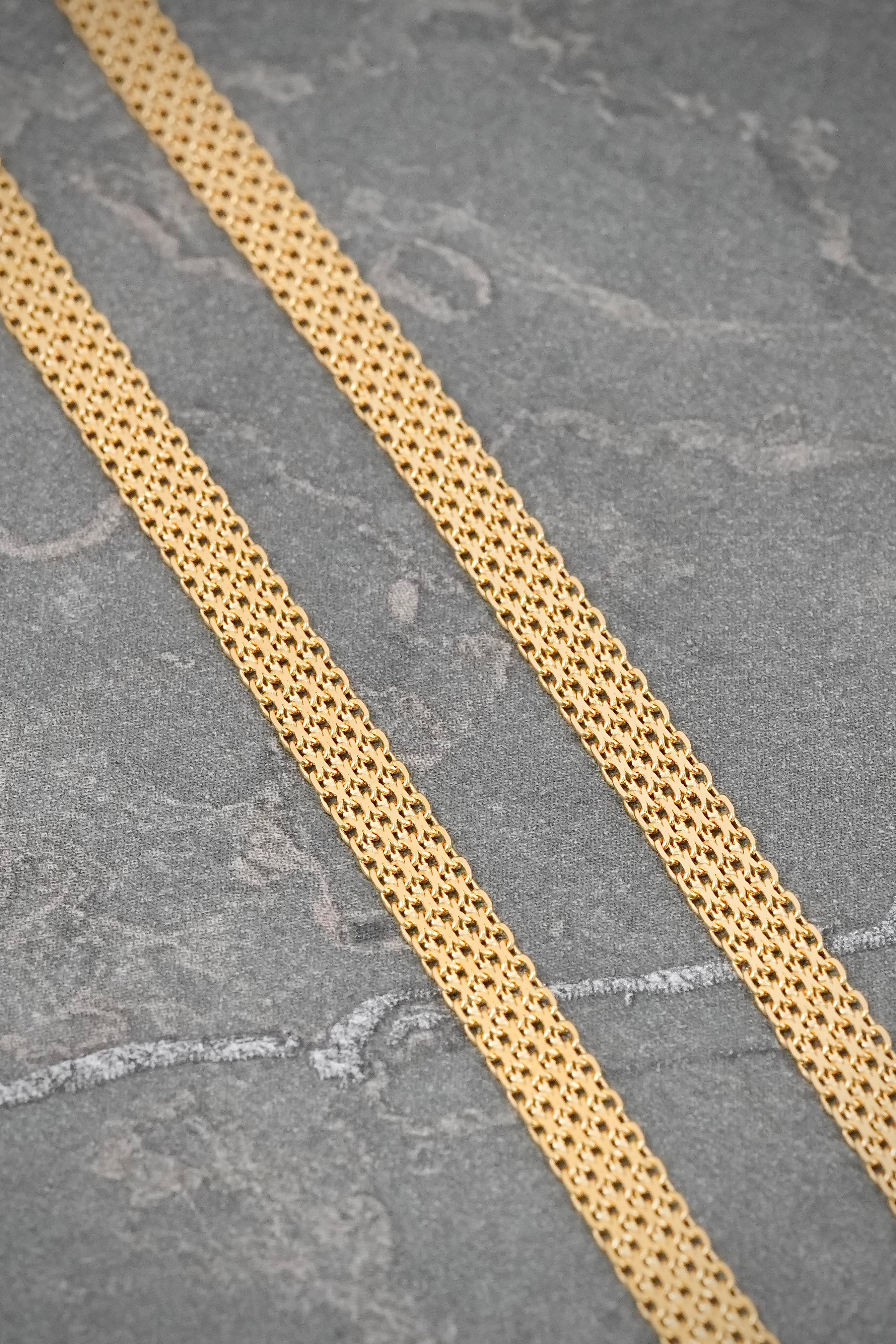Cadena China 5.35gr / 45cm / 3.7mm — Oro Amarillo