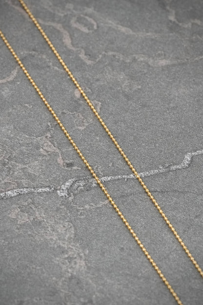 Cadena Mini Militar 0.95gr / 45cm / 0.6mm — Oro Amarillo