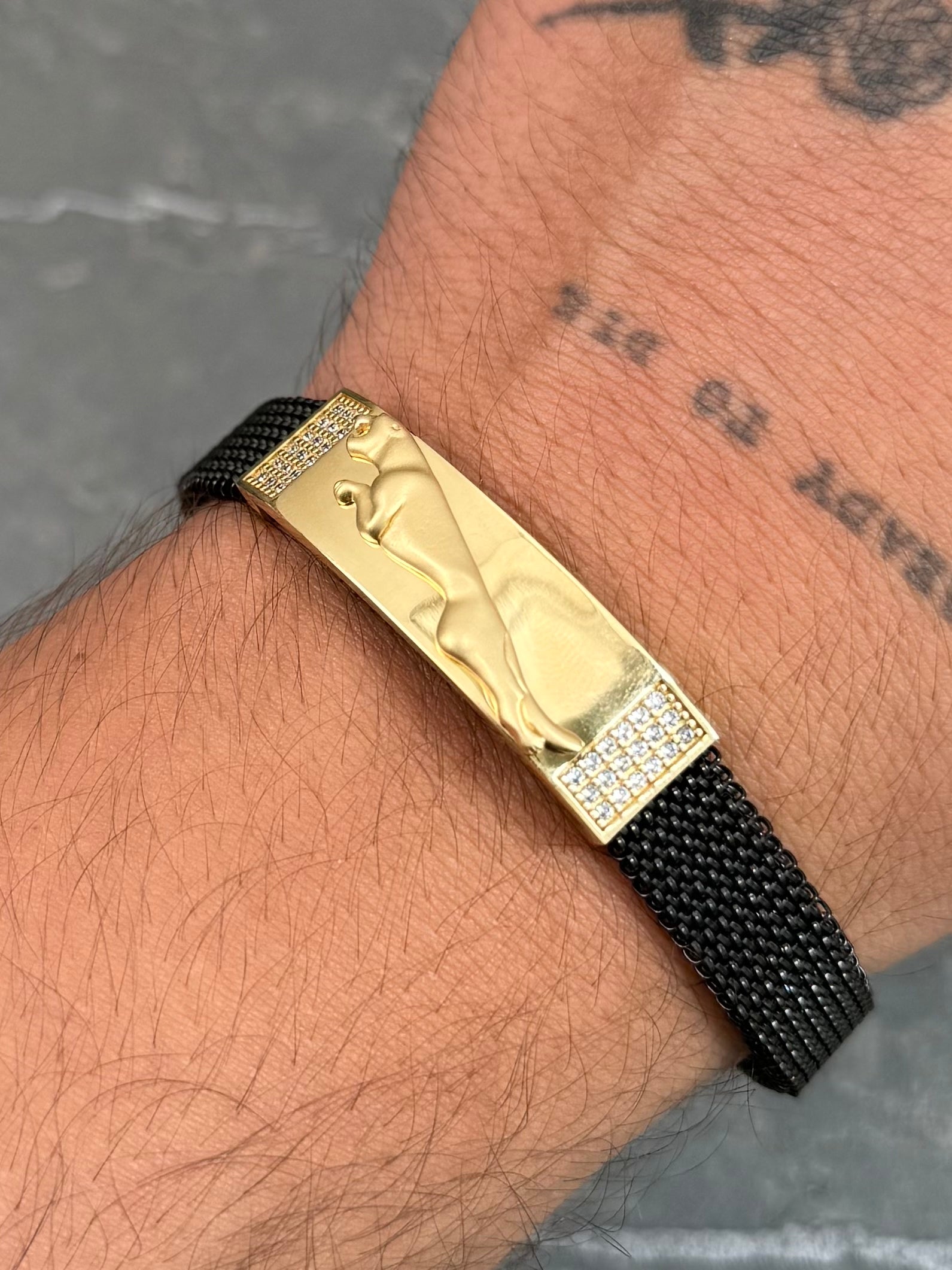 Pulso Resorte con Placa Puma 6.35gr / 18cm / 11.2mm — Oro Amarillo