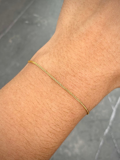 Pulso Mini Franco 0.8gr / 19cm / 0.7mm — Oro Amarillo