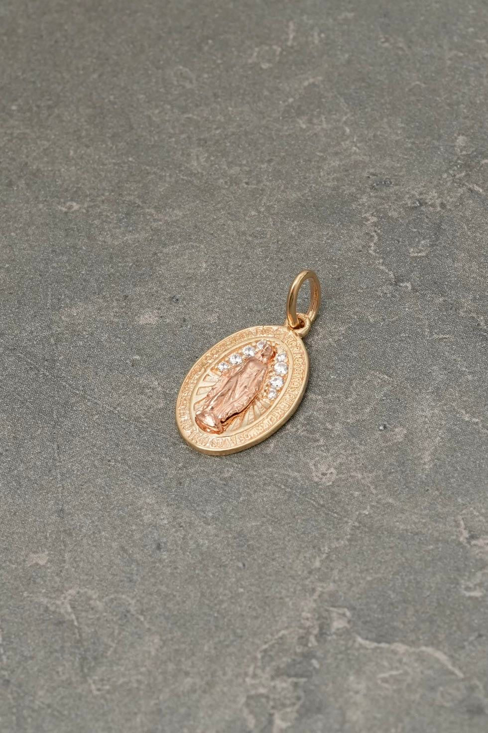 Dije virgen de la milagrosa con swarovski blanco 2.55gr / Largo 2.4cm — Dos Oros