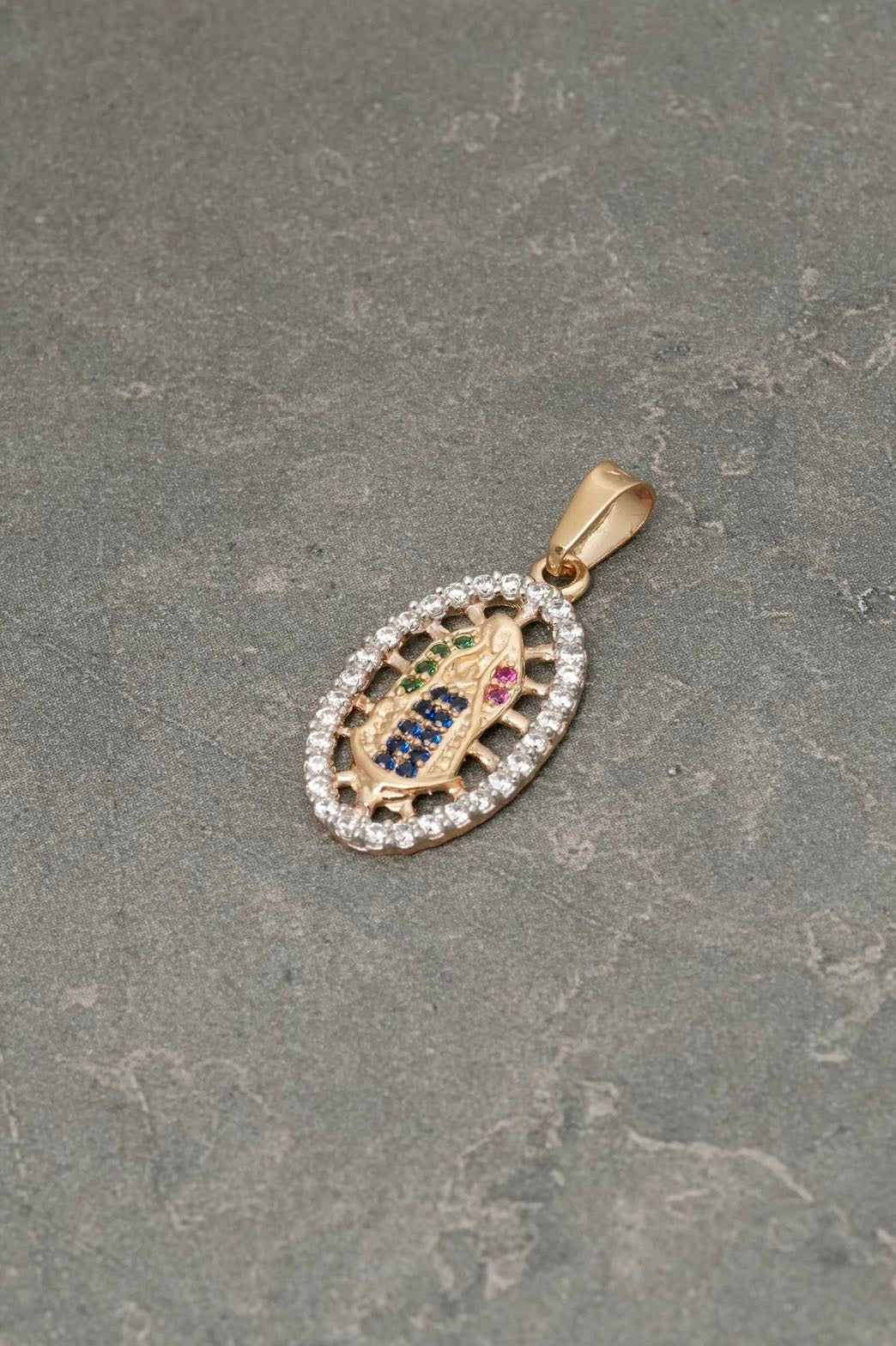 Dije virgen de guadalupe swarovski multicolor 1.55gr / Largo 2.5cm — Oro Amarillo