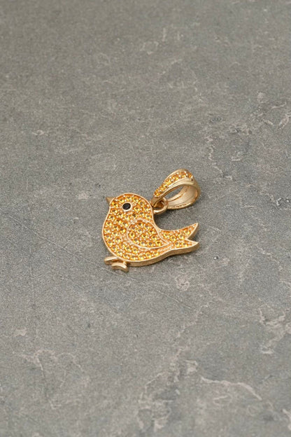Dije de pollo con swarovski amarillo 1.6gr / Largo 2 cm — Oro Amarillo