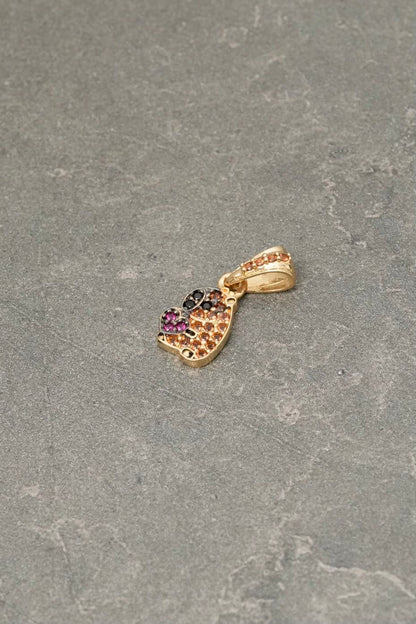 Dije capibara con swarovski naranjado y fucsia 0.8gr / Largo 1.6cm — Oro Amarillo
